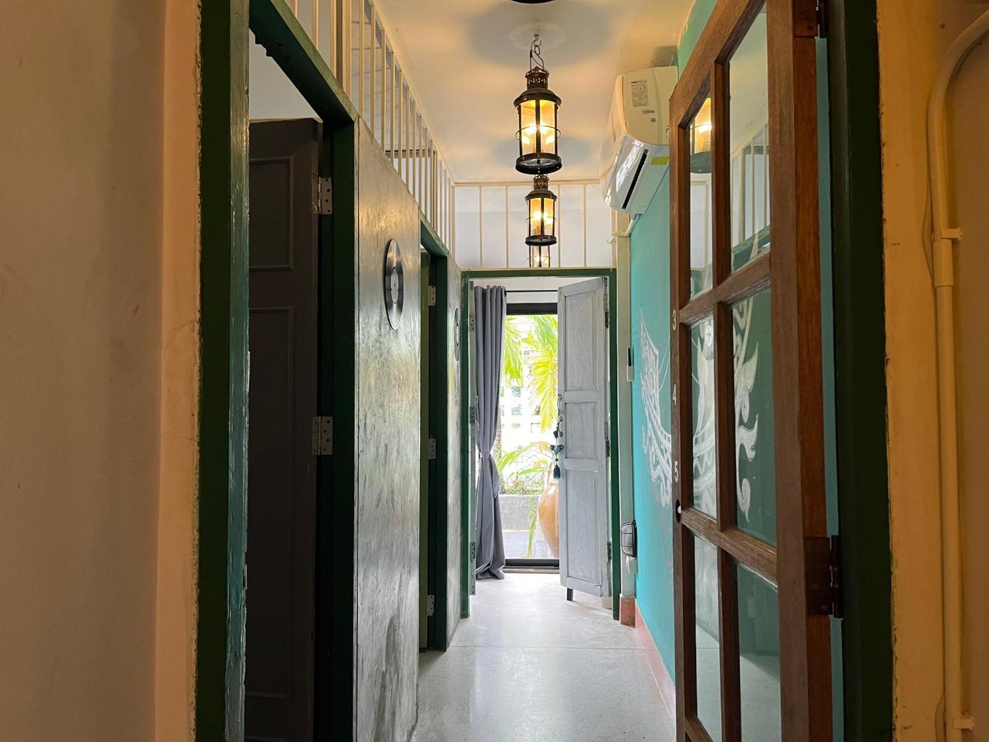 Auntie & Niece Phuket Apartment Ban Sam Kong Bagian luar foto