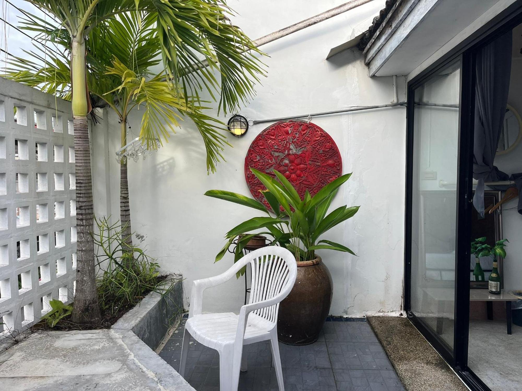 Auntie & Niece Phuket Apartment Ban Sam Kong Bagian luar foto
